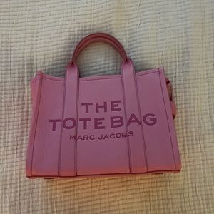 Marc Jacobs LEATHER MEDIUM TOTE BAG in pink